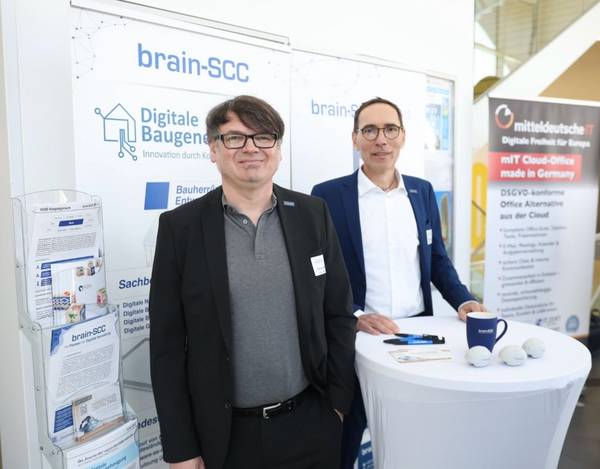 Martin K. Halliger, Thomas Seidel am brain-SCC Stand © Vincent Grätsch