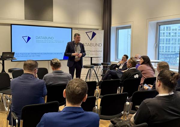 Vortrag Sirko Scheffler - DATABUND AG CMS/Portale &copy; brain-SCC GmbH
