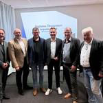 Tobias Krüger (Ministerium für Infrastruktur und Digitales LSA), Michael Wohlfahrt (Dataport AöR), Sirko Scheffler (Geschäftsführer brain-SCC GmbH und Vorstandsvorsitzender DATABUND e.V.), Sven Czekalla (CDU-Fraktion im Landtag von Sachsen-Anhalt), Dr. Johann Bizer (Vorstandsvorsitzender Dataport AöR), Andre Wallberg (Mittelstands- und Wirtschaftsunion (MIT) - Halle-Saalekreis) v.l.