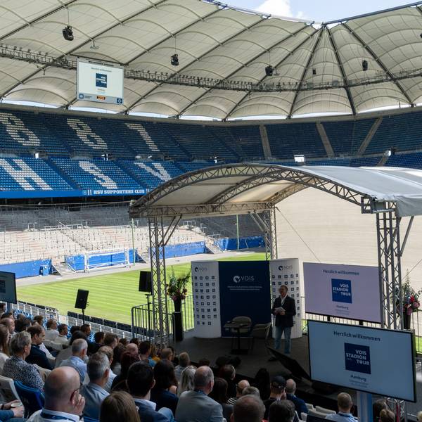Jan Luther (Leiter Unternehmenskommunikation HSH Soft- und Hardware Vertriebs GmbH) eröffnet die Veranstaltung © HSH Soft- und Hardware Vertriebs GmbH