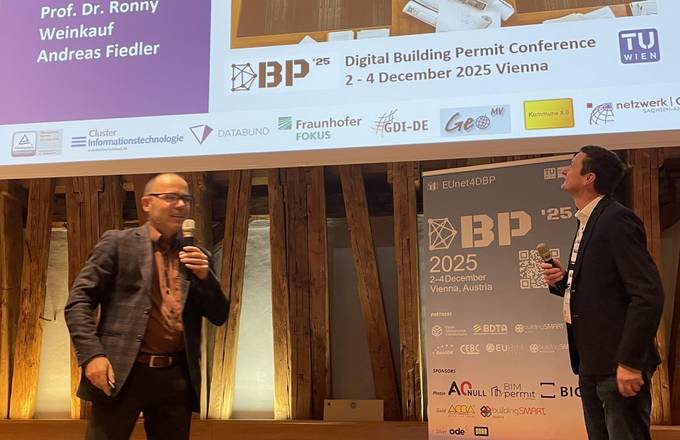 Andreas Fiedler & Prof. Dr. Ronny Weinkauf v.l. Andreas Fiedler & Prof. Dr. Ronny Weinkauf v.l.